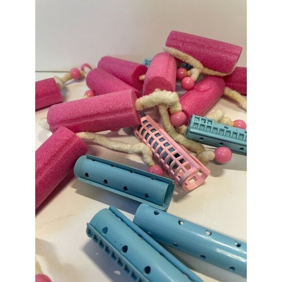 Pink Foam Sponge Rollers Curlers Plus Blue Plastic Vintage Lot Miscellaneous - Picture 1 of 1